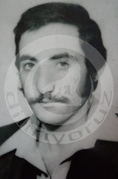 AYHAN  ÜNLÜ
